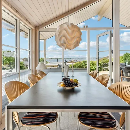 Beautiful In With Kitchen Casa de Férias Broager